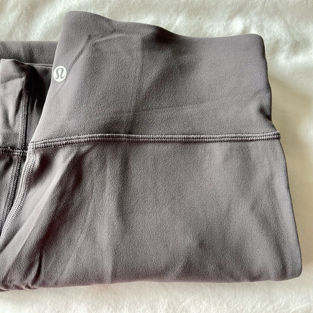 Lululemon Grey Align Crop Joggers, size 8